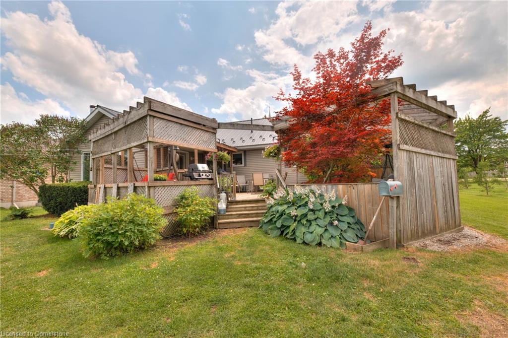 18 Adelaide Street Property Photo 37