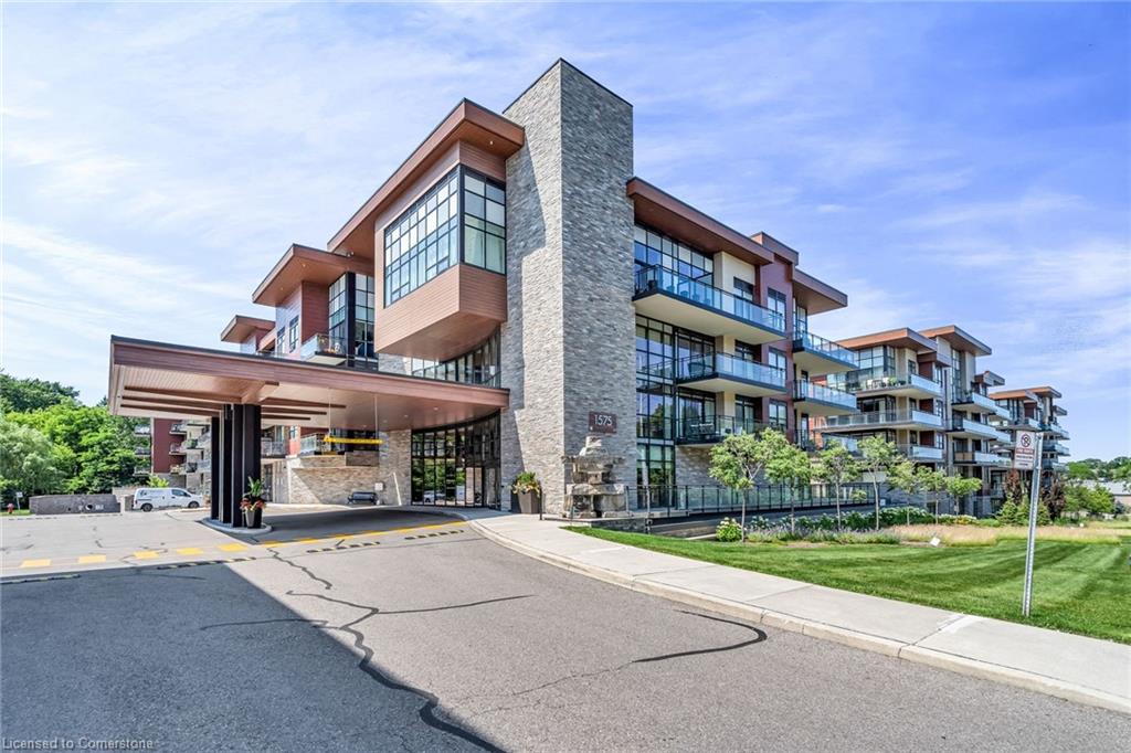 368-1575 Lakeshore Road West Road Property Photo 1