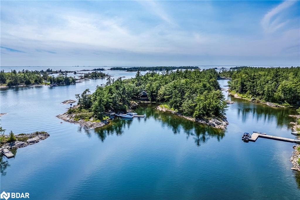 1 Gb466 Island Property Photo 3