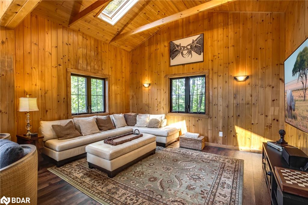 1 Gb466 Island Property Photo 13