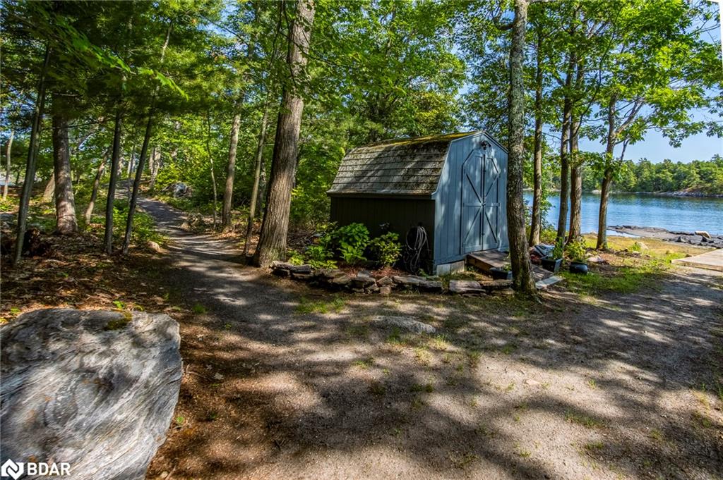 1 Gb466 Island Property Photo 37