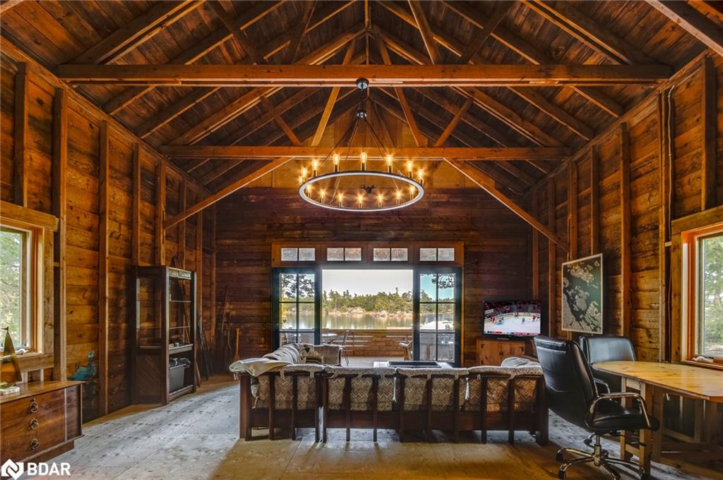 1 Gb466 Island Property Photo 44