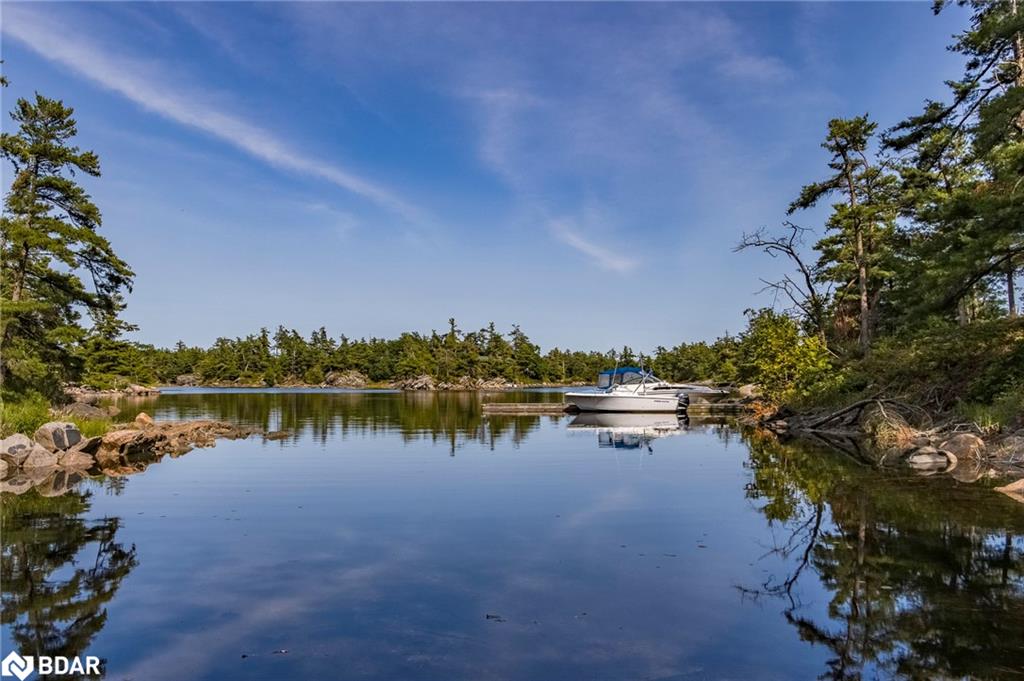 1 Gb466 Island Property Photo 47