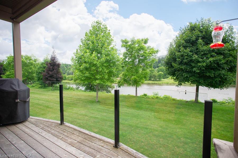 6-158 Willow Street Property Photo 18