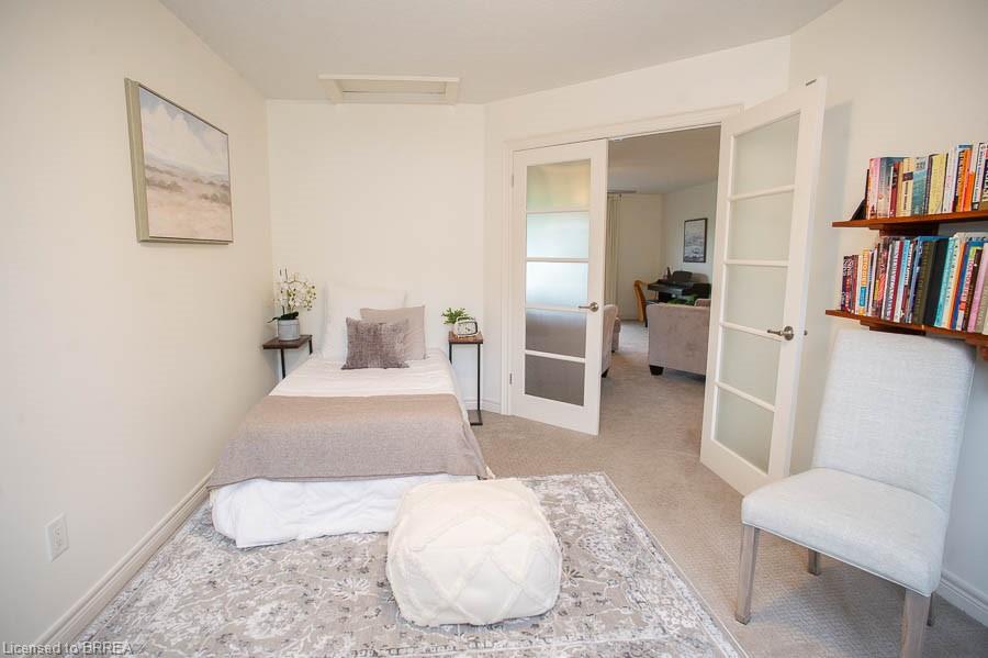 6-158 Willow Street Property Photo 32