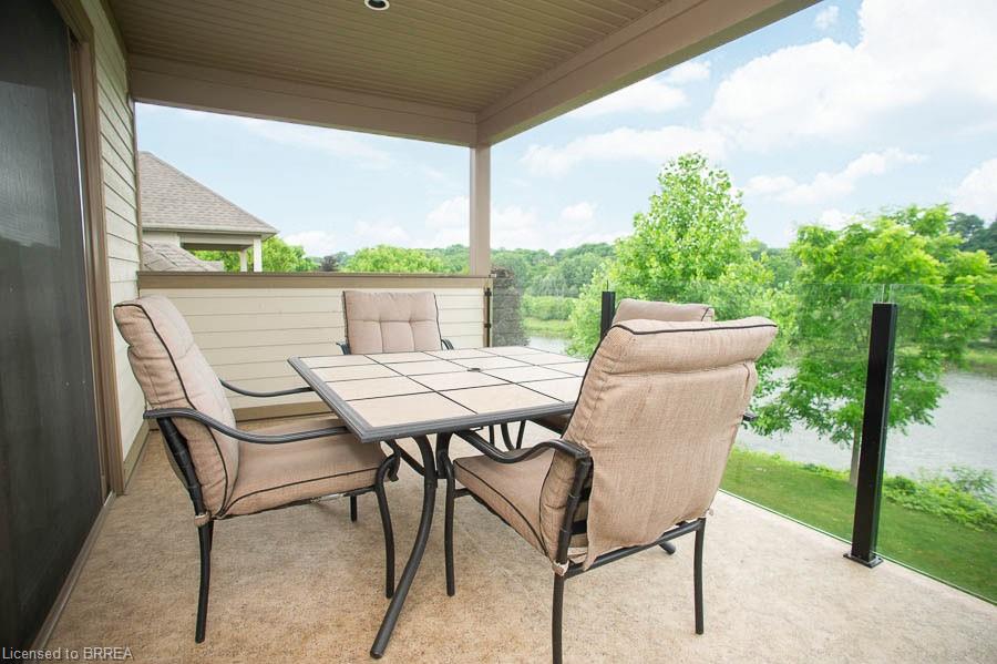 6-158 Willow Street Property Photo 33