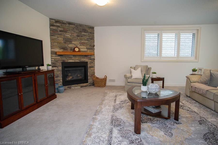 6-158 Willow Street Property Photo 37