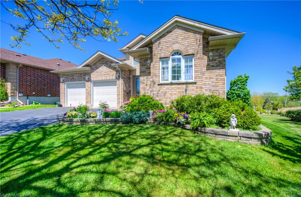 40 Devonshire Drive Property Photo 2