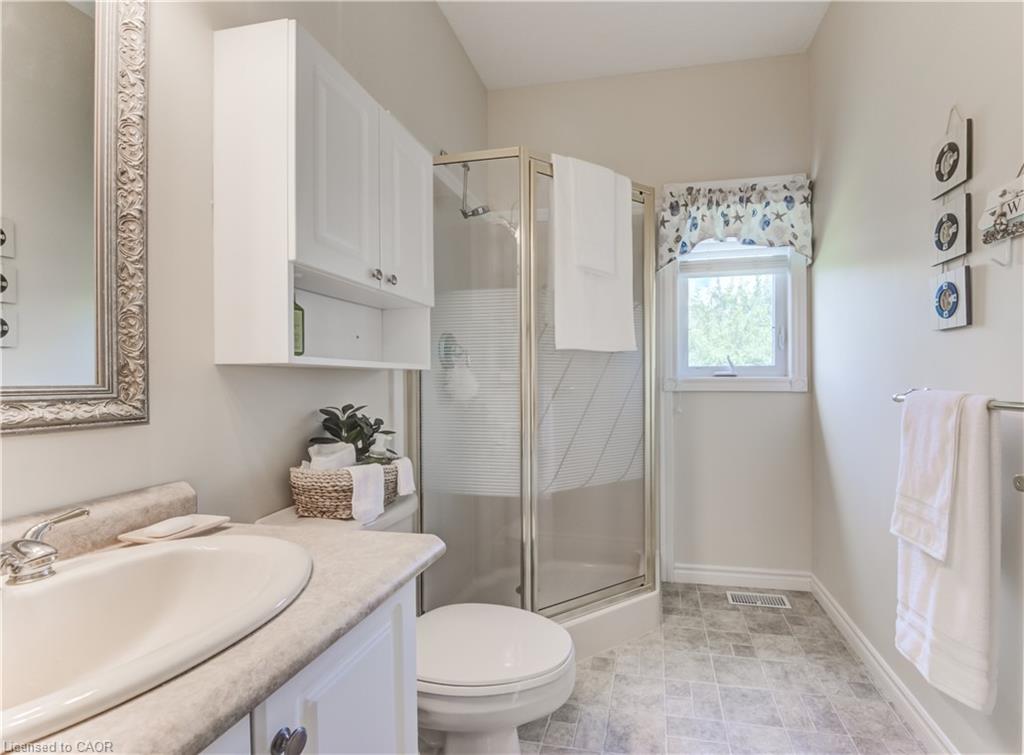 40 Devonshire Drive Property Photo 7