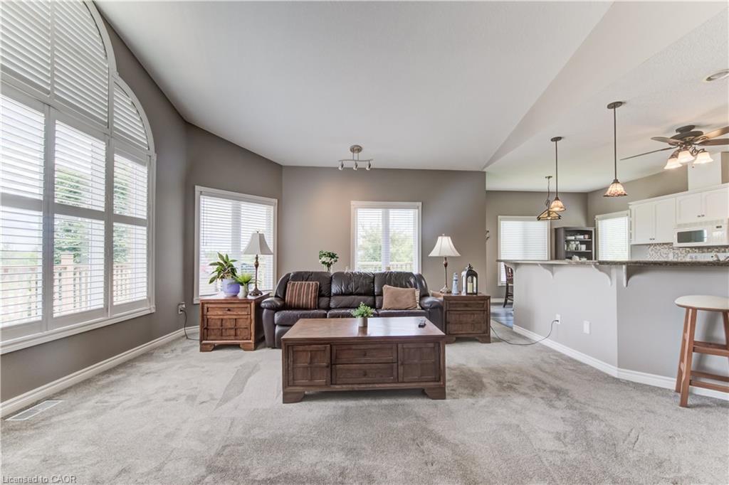 40 Devonshire Drive Property Photo 11