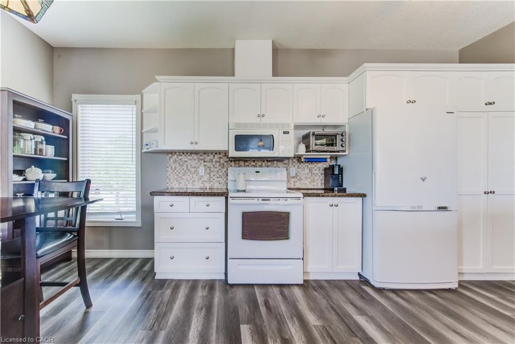 40 Devonshire Drive Property Photo 14