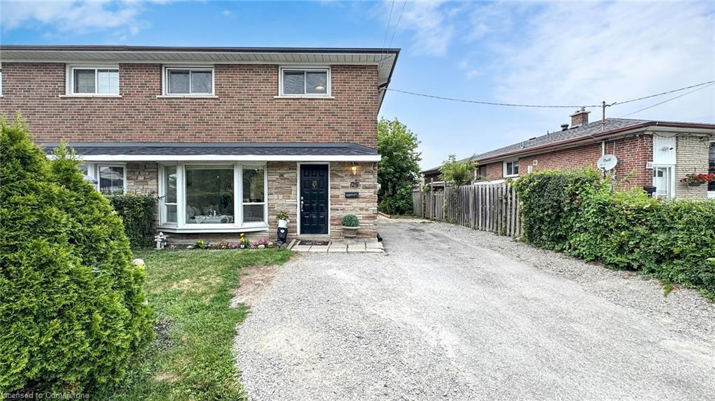 28 Navenby Crescent