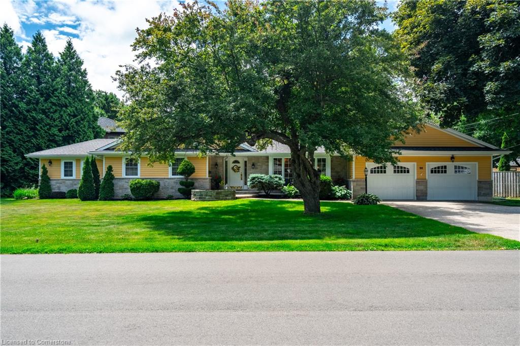 98 Hadley Drive Property Photo 1