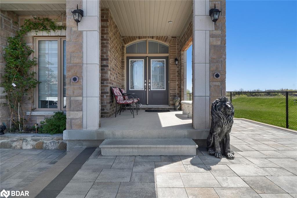 1601 Emberton Way Property Photo 2