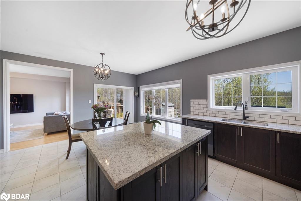 1601 Emberton Way Property Photo 16