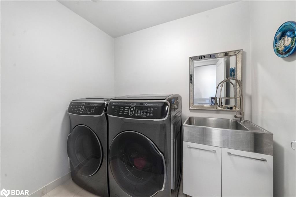 1601 Emberton Way Property Photo 27