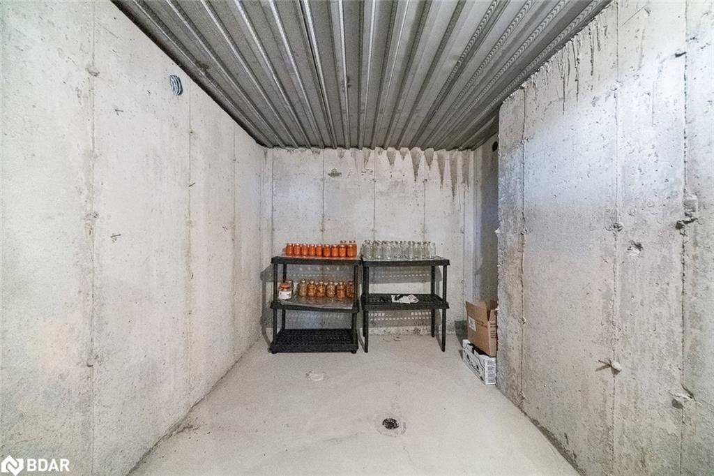 1601 Emberton Way Property Photo 34