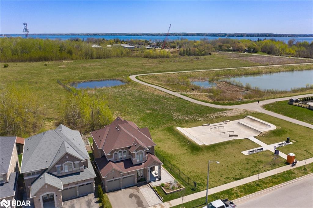 1601 Emberton Way Property Photo 40