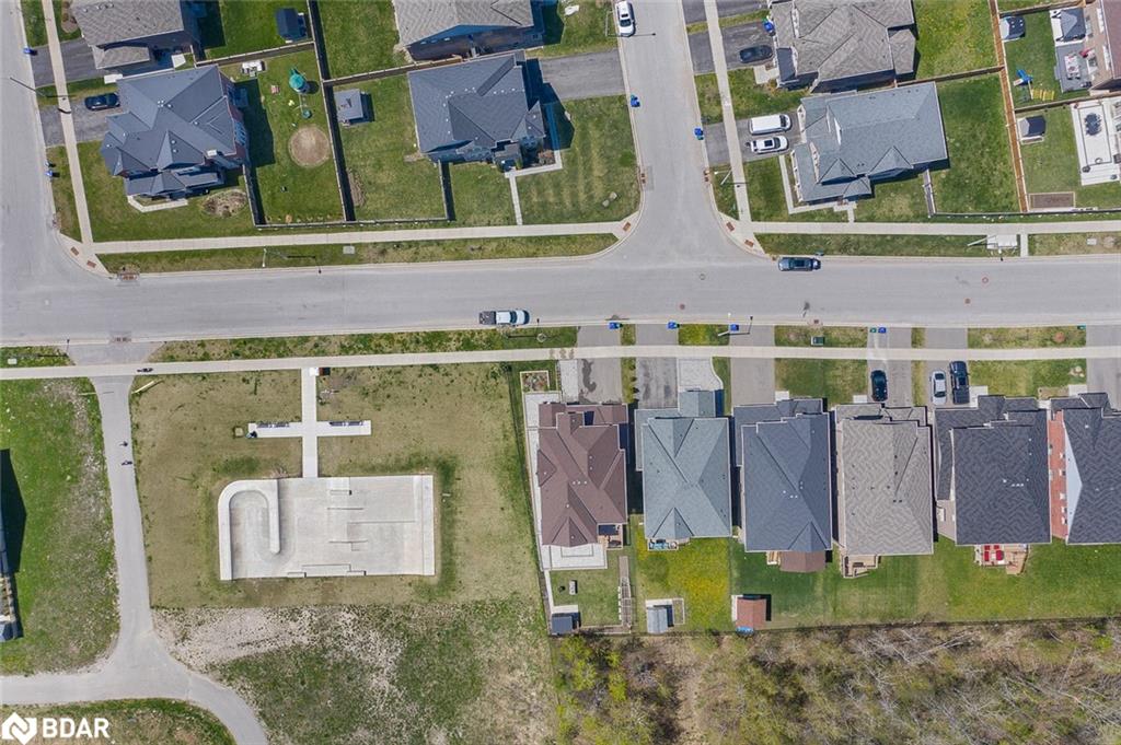 1601 Emberton Way Property Photo 43