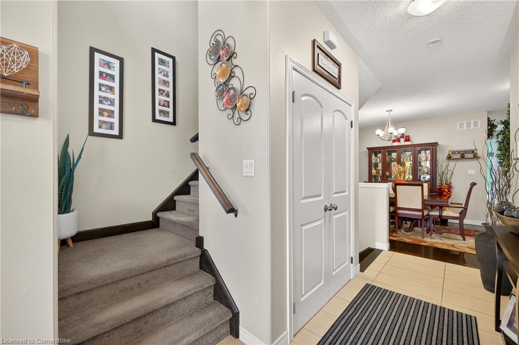 28 Gouda Place Property Photo 5