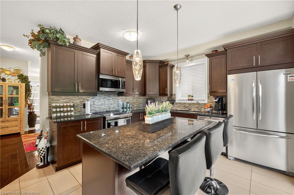 28 Gouda Place Property Photo 10