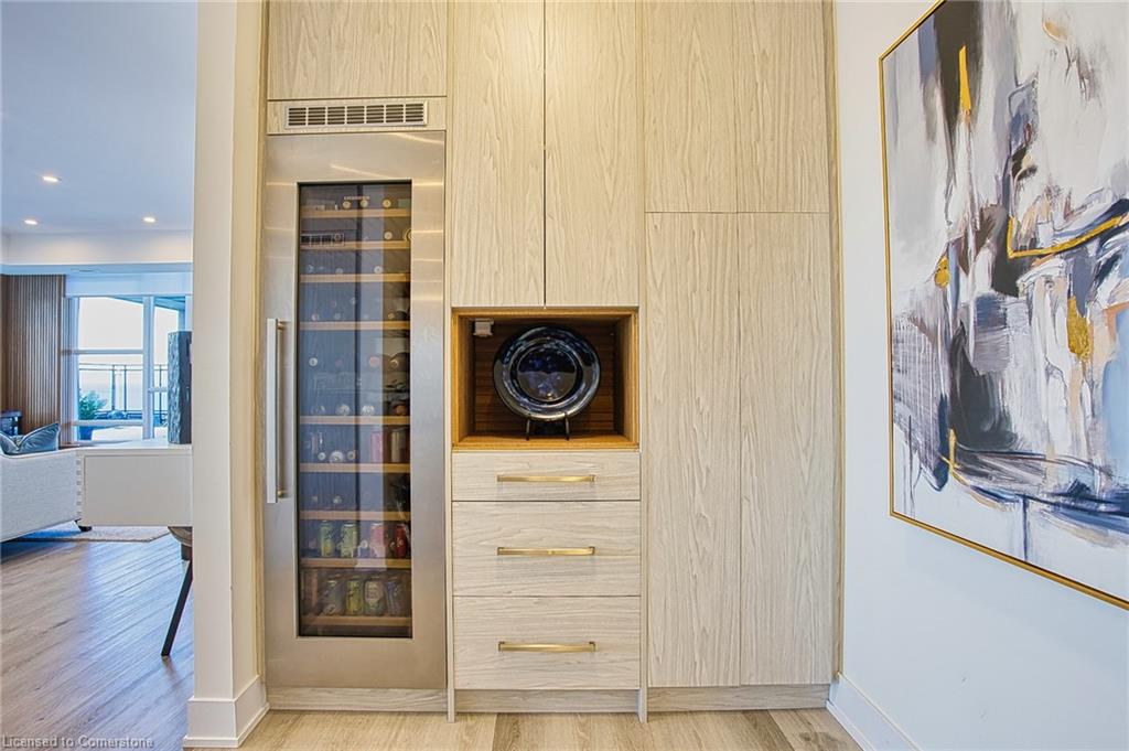 707-16 Concord Place Property Photo 18