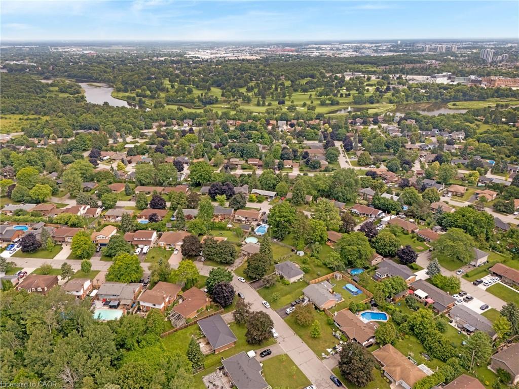 95 Rosslinn Road Property Photo 34