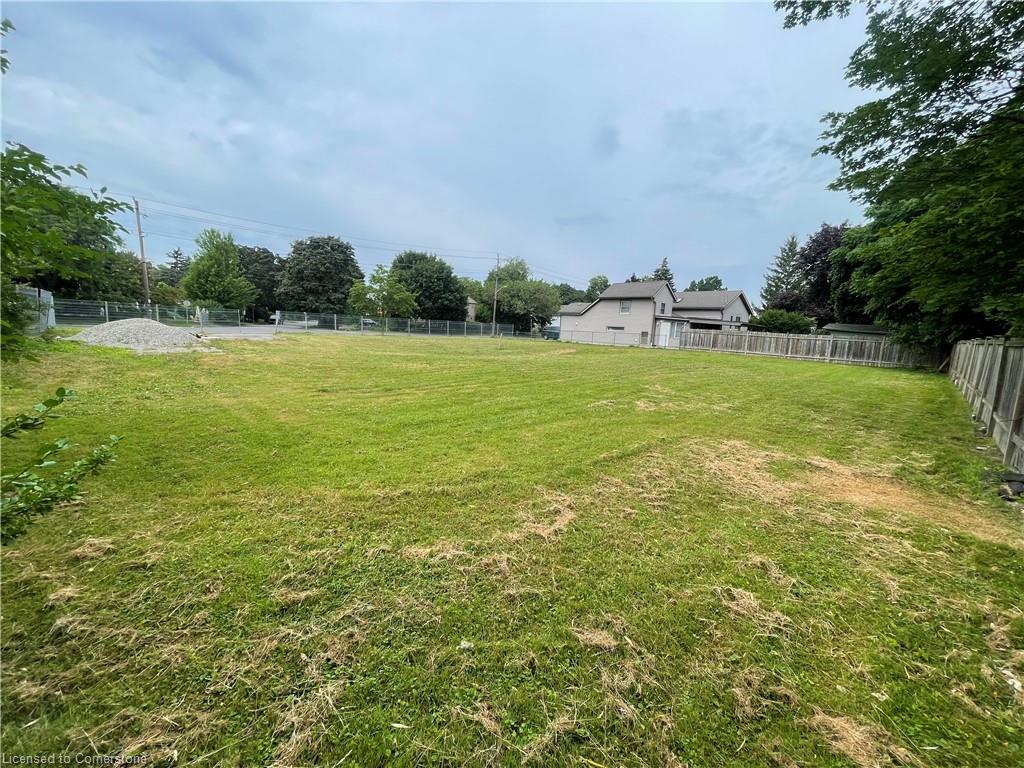 374a Linwell Road Property Photo 6
