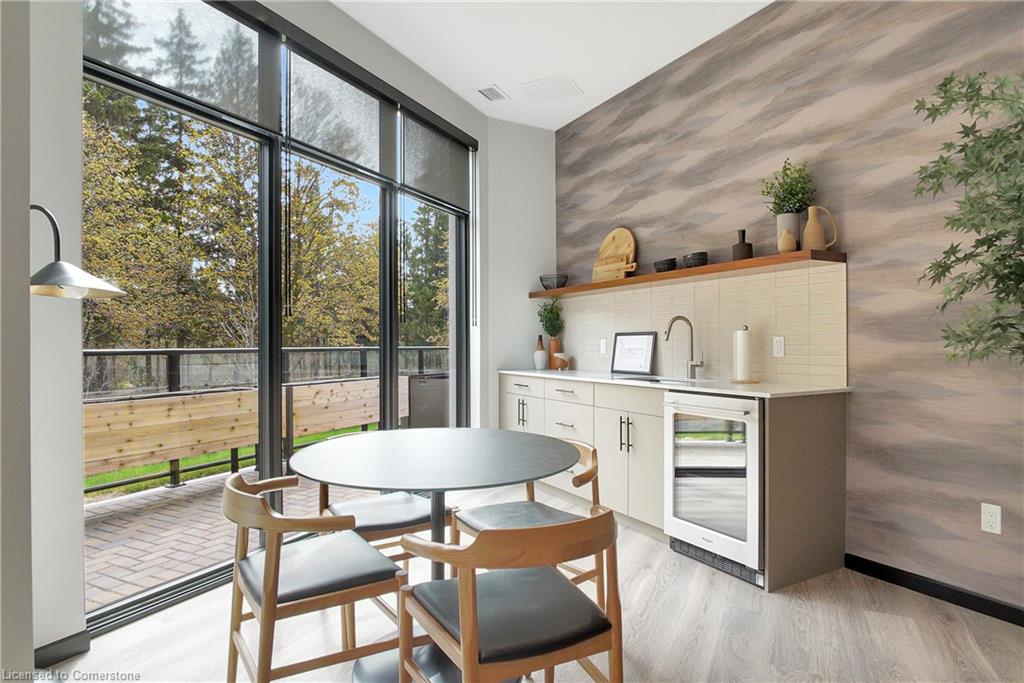 706-525 New Dundee Road Property Photo 8