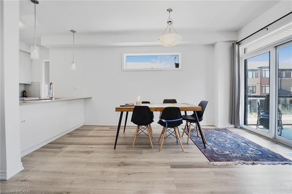 104-461 Blackburn Drive Property Photo 19