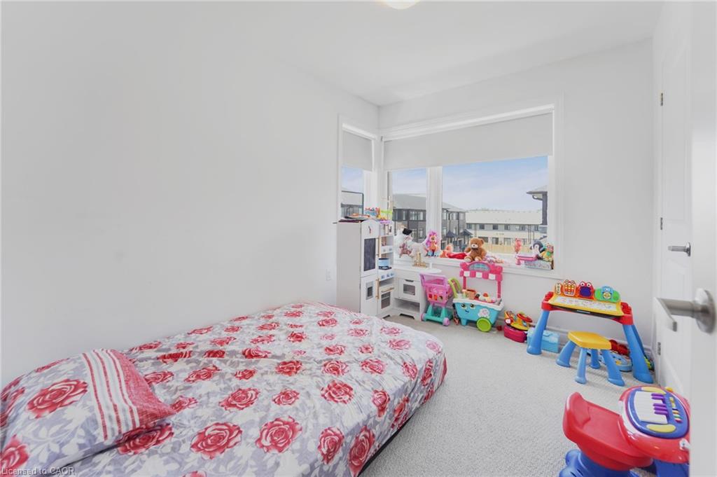 104-461 Blackburn Drive Property Photo 33