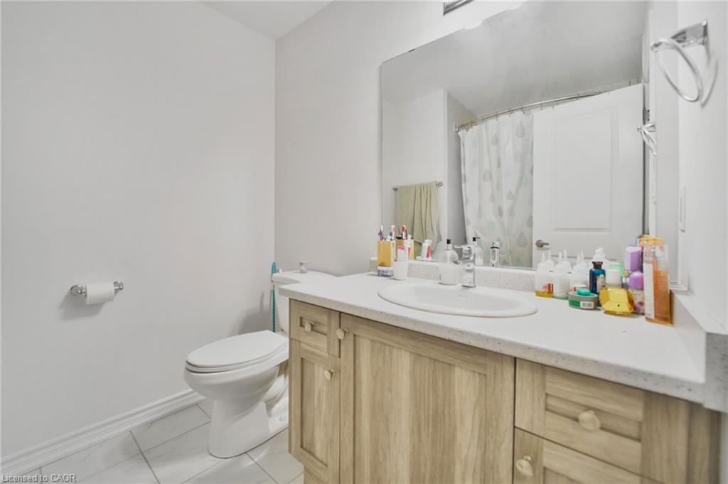 104-461 Blackburn Drive Property Photo 35