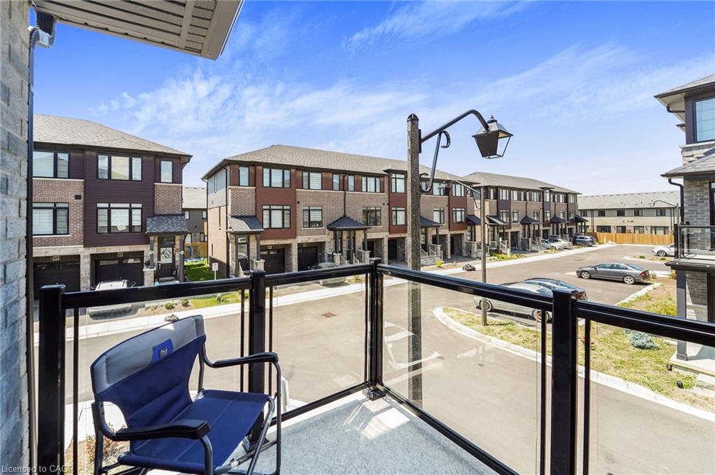 104-461 Blackburn Drive Property Photo 39