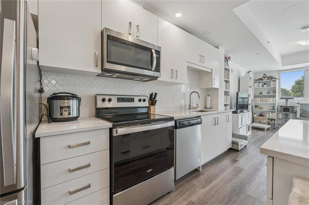 213-108 Garment Street Property Photo 5