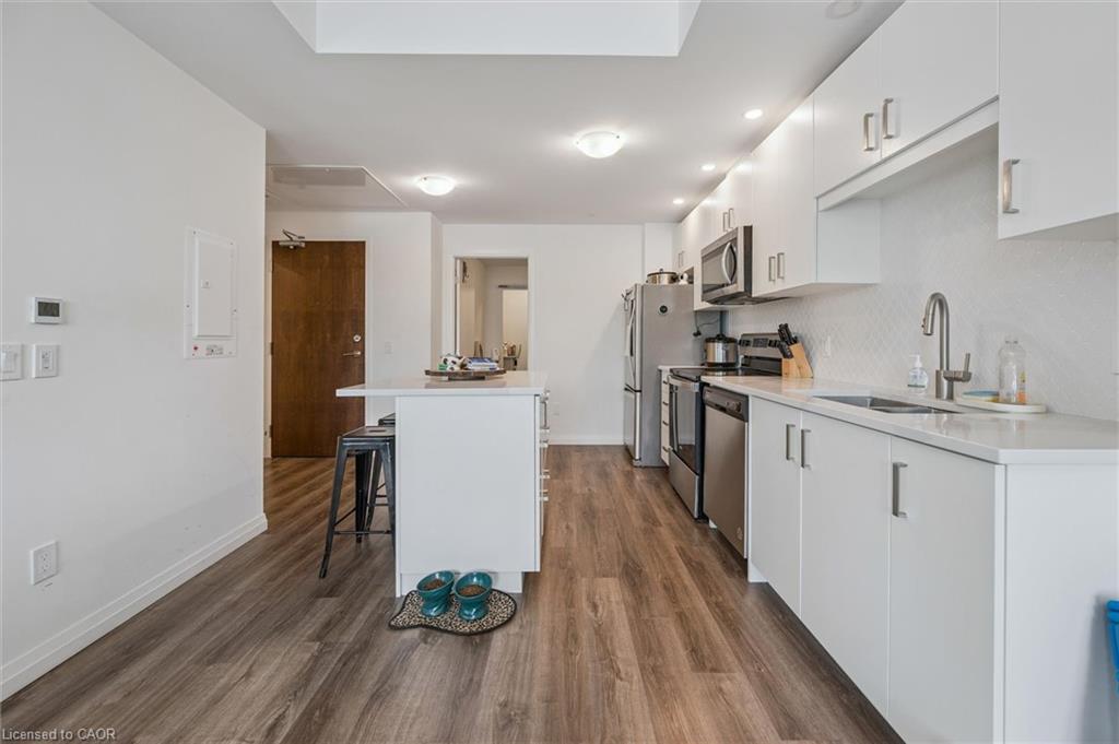 213-108 Garment Street Property Photo 8