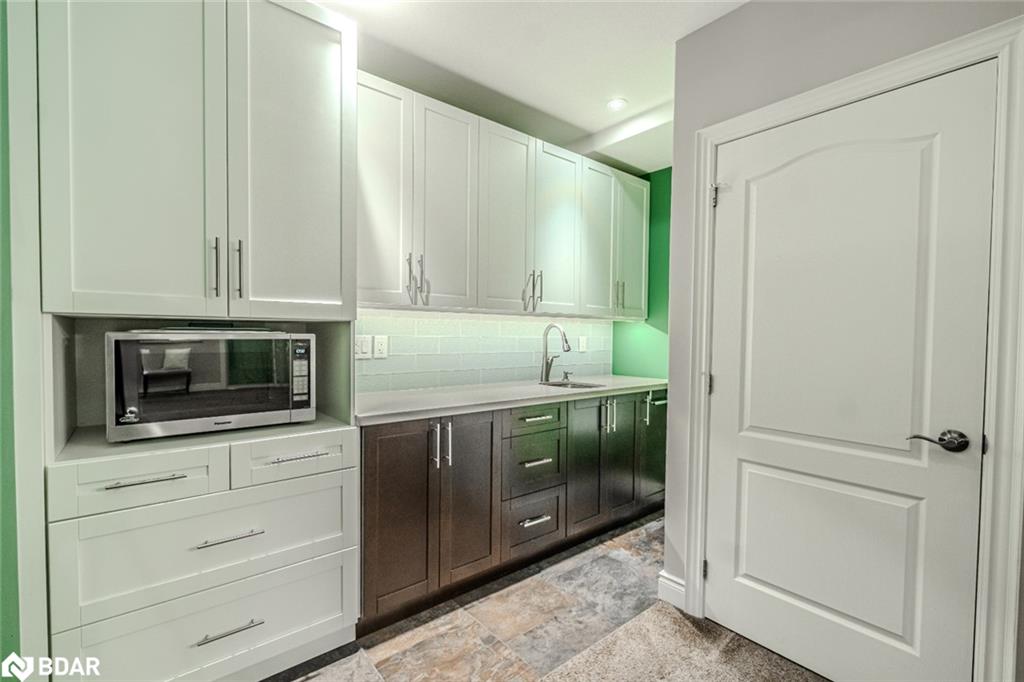 5 Munro Court Property Photo 17