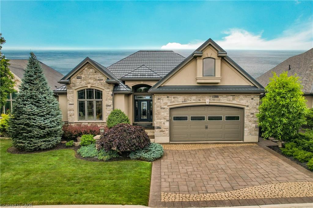 4-61 Lake Street Property Photo 1