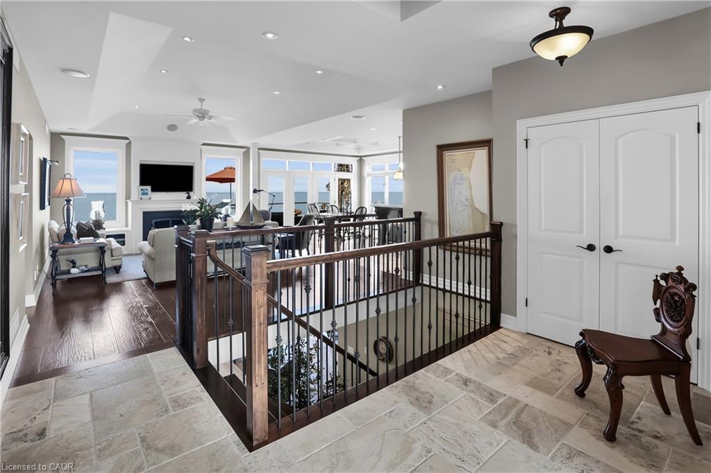 4-61 Lake Street Property Photo 6