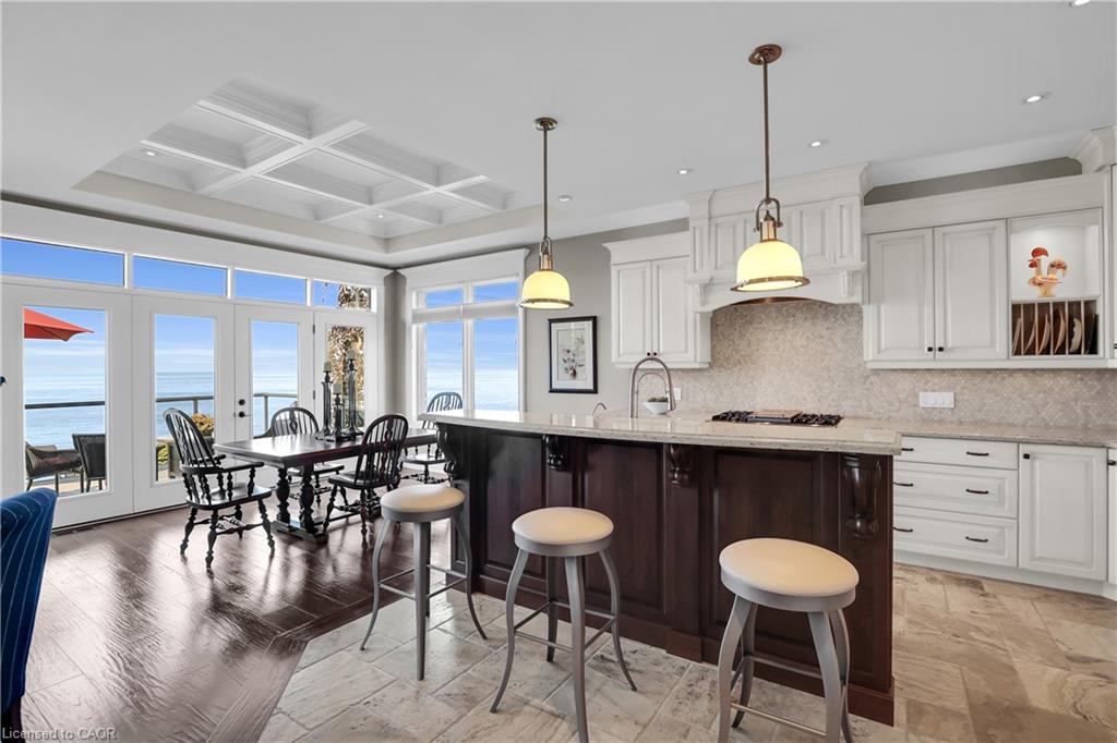 4-61 Lake Street Property Photo 11