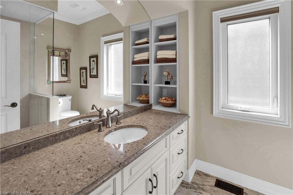 4-61 Lake Street Property Photo 29