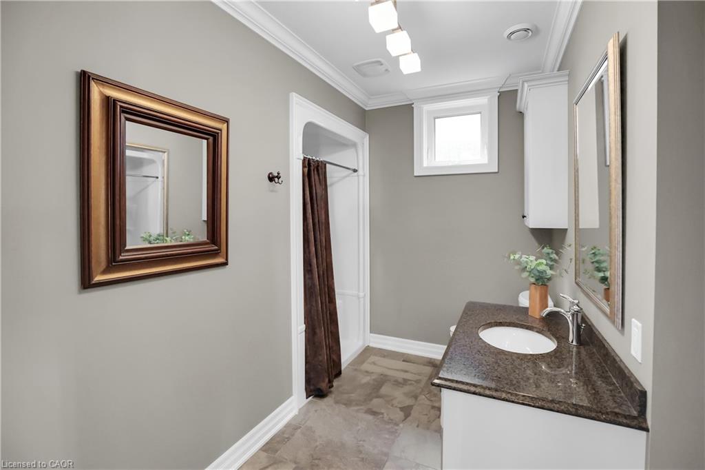 4-61 Lake Street Property Photo 35