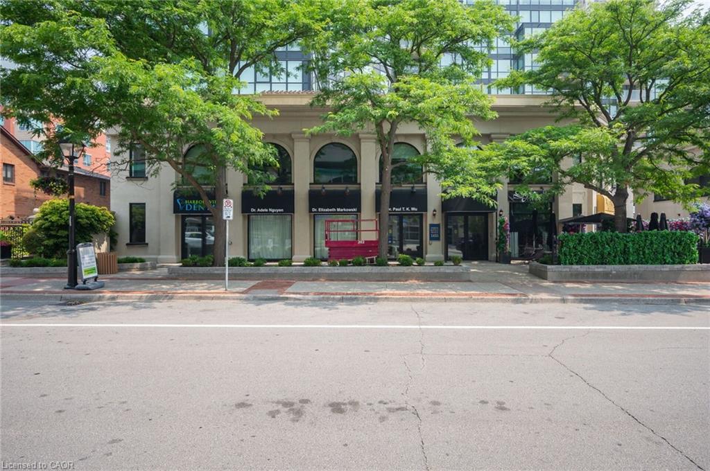 406-415 Locust Street Property Photo 6