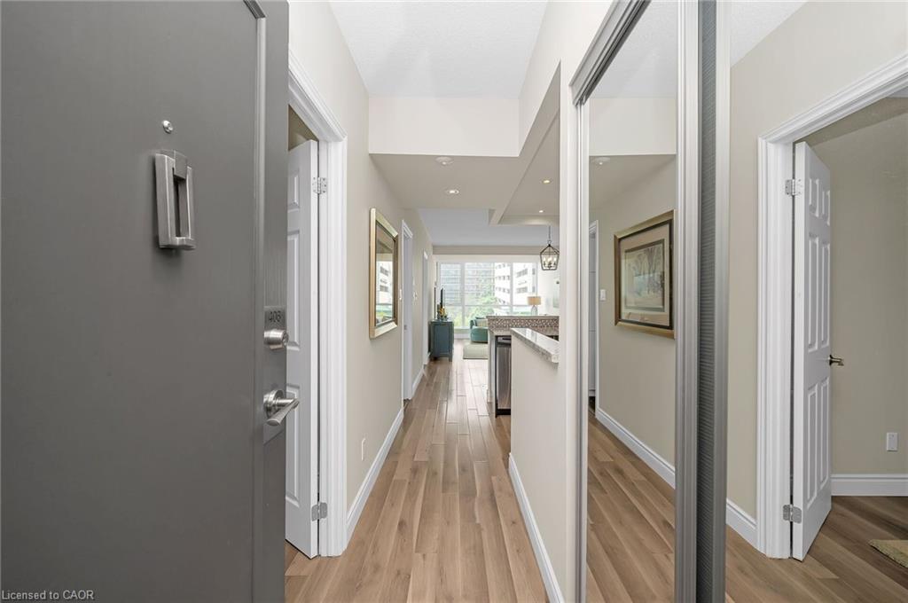 406-415 Locust Street Property Photo 14