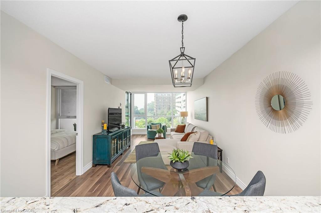 406-415 Locust Street Property Photo 25