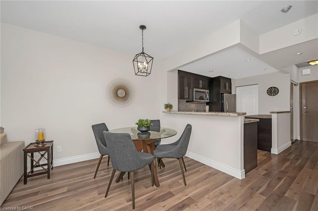 406-415 Locust Street Property Photo 26