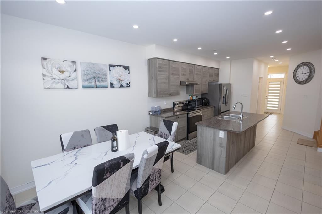 218 Wilmot Road Property Photo 10