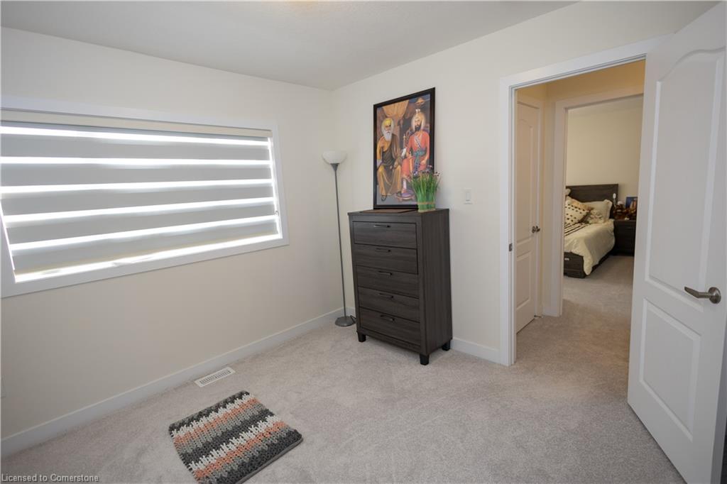 218 Wilmot Road Property Photo 21