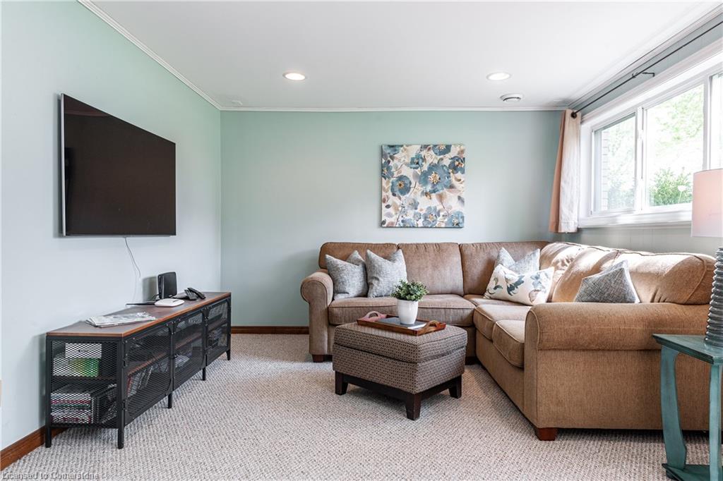 16 Feick Street Property Photo 20