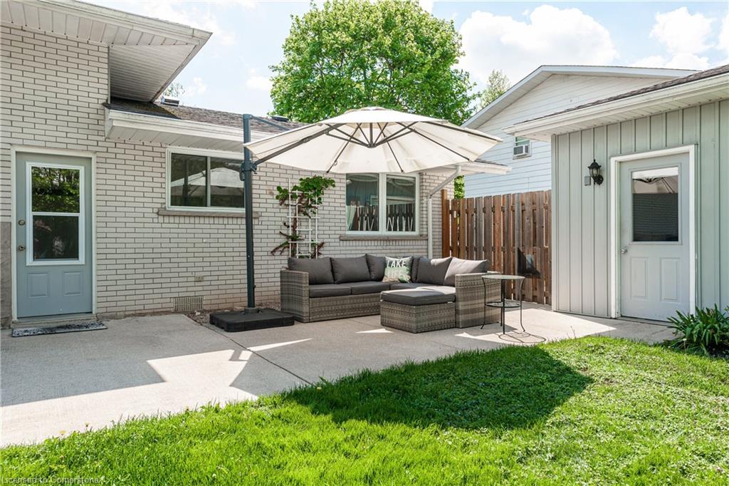 16 Feick Street Property Photo 26