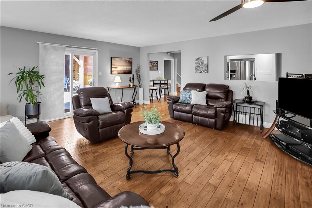 11 Hunter Road Property Photo 14